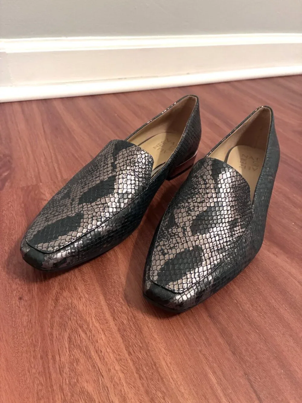 Naturalizer clea snake